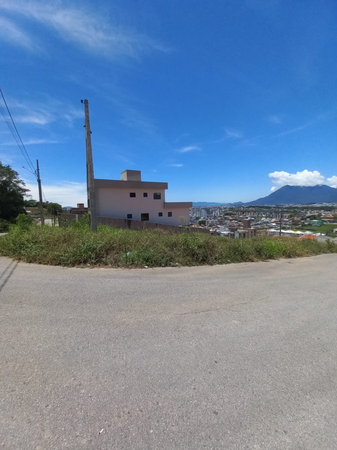 Terreno, 438 m² - Foto 1